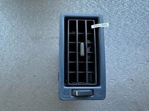 Nissan Terrano D21 MK1 1987 Z24I  Dashboard trim panel vent 6876023G01 - Picture 1 of 5