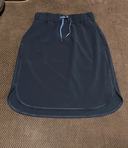 Lululemon Skirt On The Fly Skirt athletic fit lululemon women's size 4 - Picture 1 of 8