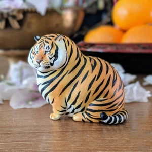 Lindo TIGRE PUEDE SER CUALQUIER COSA Cambiable Panghu Fat Tiger Figura de Exhibición Juguetes de Resina - Imagen 1 de 5