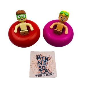 2 Knex Corkscrew Canyon People on Tubes Water Park K'nex Parts 63175 - Picture 1 of 4