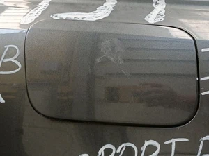 ÄUSSERER TANKDECKEL / 2592551 FÜR AUDI Q3 SPORTBACK F3N 35 TDI - Picture 1 of 10