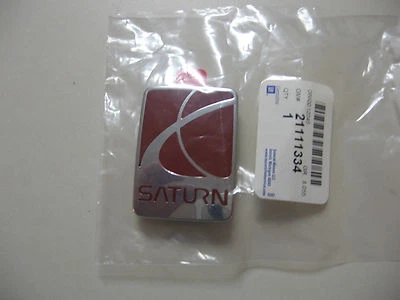 NUEVO EMBLEMA CAPÓ SERIE L SATURN 2000-2002 SERIE LW 21111334 Foto 1 de 2