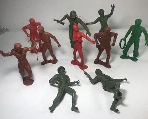 Vintage 1960’s 4 Cowboys 2 Indians 4 army 6 Inch Figures unmarked used - Picture 1 of 6