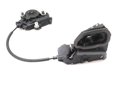 13544221 Front Passenger Side Latch Lock Actuator 2021-2024 Cadillac Escalade - Image 1 of 4