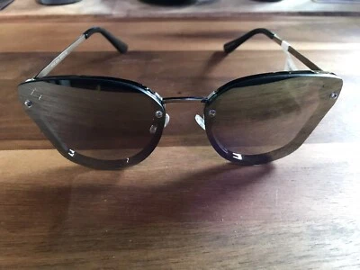 Gafas de sol True Religion  Foto 1 de 3