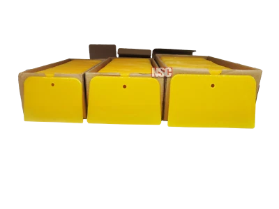 Reusable AutoBody Filler Yellow Spreaders (Pack of 100) - Sizes 4"; 5"; 6" - Image 1 of 4