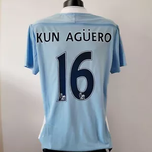Kun Aguero 16 Manchester City Shirt - Große 44 - 2011/2012 - Trikot Umbro - Bild 1 von 24