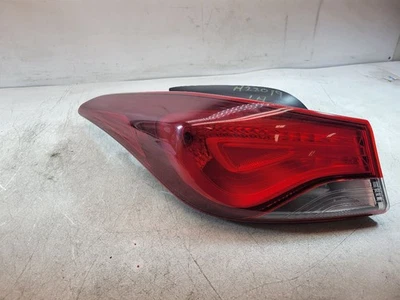 HYUNDAI ELANTRA 2014 2015 2016 CUARTO TRASERO DERECHO MONTADO LÁMPARA TRASERA 92402-3Y500 Foto 1 de 4
