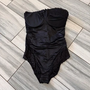 Body modelador de 1 pieza Cupido para mujer negro con ribete de encaje talla 38D - Imagen 1 de 7