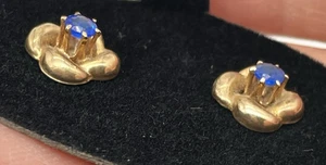 20er Jahre BDA 10k massiv Gold durchbohrt Faden Ohrstecker simulierter Saphir - Bild 1 von 12