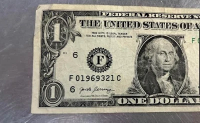 F 01969321 C Dollar Bill Error Ink Fountain Contamination Error 2017A - Image 1 of 4
