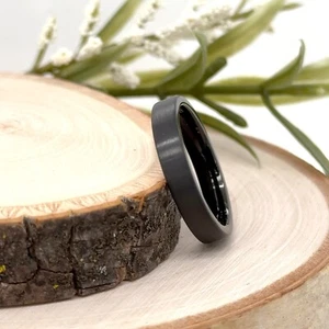 Matt Brushed & Polished Edges Ring 4MM Black Tungsten Comfort Fit Unisex Ring - Picture 1 of 4
