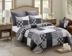 Virah Bella - Paisley Patchwork - Lightweight Reversible Quilt Set in Tote - Picture 1 of 12