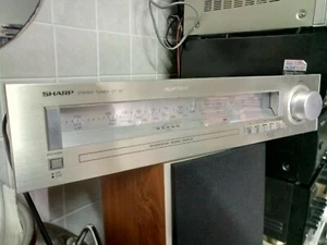 Tuner Sharp ST-30 - Foto 1 di 2