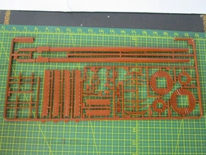 Mástiles de barco modelo real Heller escala 1/100 vintage piezas árbol 21 NUEVO - Imagen 1 de 1