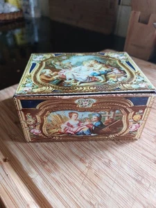 Vintage Kemps/Barker & Dobson Antique Casket chocolate/biscuit tin - Picture 1 of 8
