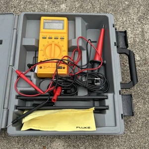 Strumento multimetro Fluke 27 con custodia e cavi - bello - testato, - Foto 1 di 5