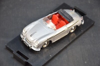 BRUMM 1/43 PORSCHE 356 ROADSTER SILVER 1950 DIE CAST MODEL MADE IN ITALY - Immagine 1 di 3
