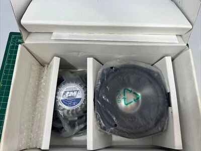 Комплект обтекателей динамиков J&M Corp 2006-09 Harley RoadGlide с решетками новые из старых запасов - Изображение 1 из 4