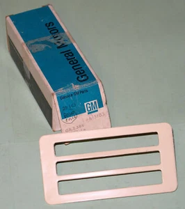 1974-1977 Oldsmobile Cutlass Supreme NOS front marker bezel 415103 - Picture 1 of 3