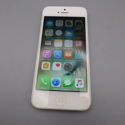 Apple iPhone 5 16GB Silver Faulty 0259 - Image 1 of 4