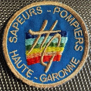ECUSSON PATCH SAPEURS POMPIERS  DE LA HAUTE GARONNE (ECU 90) - Picture 1 of 2