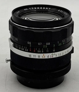 SOLIGOR Wide-Auto 1:2.8 f=28mm Camera Lens Made in Japan - Picture 1 of 4