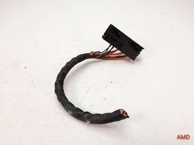 BMW 525i 525xi 530xi 530i E60 Base HiFi Audio Amplificador Conector Coleta Foto 1 de 4
