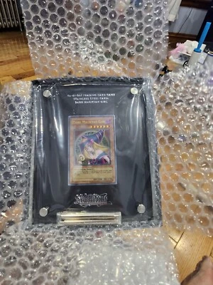 Tarjeta de acero inoxidable SDCC 2024 KONAMI Yu-Gi-Oh Dark Magician Girl Inglés Foto 1 de 4