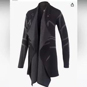 NWT Musterbrand BLACK Marvel Black Panther Cardigan - Picture 1 of 8