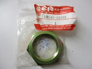 GENUINE SUZUKI AXLE NUT 32mm ATV QUAD LT etc 09140-32001 NEW - Picture 1 of 4