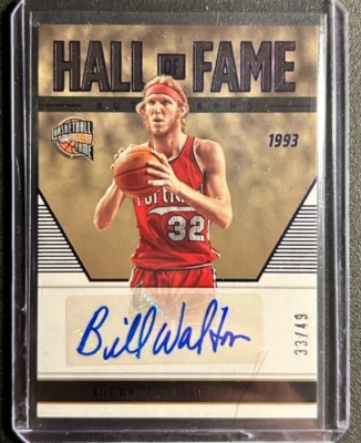 Bill Walton AUTO #/49 Panini Salón/Fama 2022-23 Certificado Autógrafo Firma Salón de la fama Foto 1 de 2