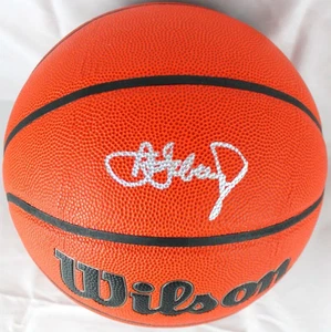 Detlef Schrempf Autographed Official NBA Wilson Basketball-Beckett Hologram - Picture 1 of 5