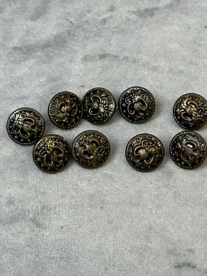 Juego de 9 botones de metal de latón vintage con vástago flor de lis decorativos ornamentados 16 mm Foto 1 de 4