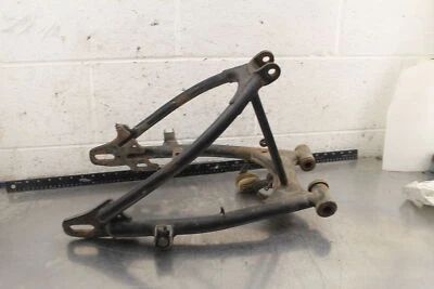 1989 Yamaha XT350 SWINGARM SWING ARM SUSPENSION W832 - Image 1 of 4