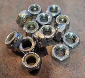 5/16 Zoll Nylon Einsatz Sicherungsmutter 1 Pfund Paket (ca. 75-100) - Bild 1 von 3