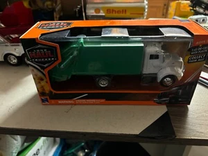 1/43 NEW RAY PETE 335 GARBAGE TRUCK, MINT IN BOX # B 21 - Picture 1 of 2