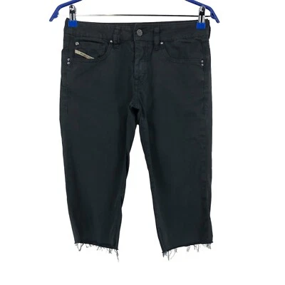 Bermuda jeans skinny DIESEL feminina redonda tamanho W27 - Imagem 1 de 4