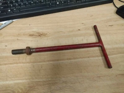 Cultivador de jardín Troy Bilt Horse - Abrazadera de mango de barra en T th-1043 nuevo stock antiguo Foto 1 de 2