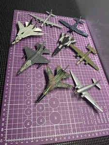 Lot Of 8 Die Cast War Planes And More - Picture 1 of 6
