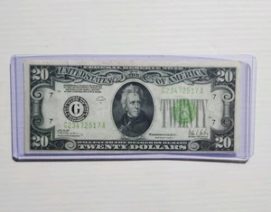 1928-C $20 Federal Reserve Note Gold On Demand Chicago Green Seal - RARE! - Picture 1 of 9