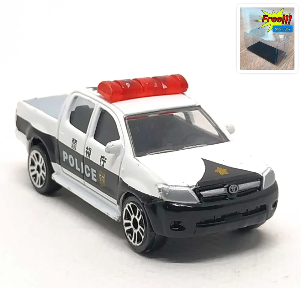 Majorette Toyota Corolla Altis White 1 61 (3 inches) 275D in Short Package