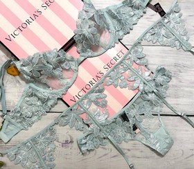Victorias Secret LUXE Unlined Floral 3 piece Demi Bra Thong Garter Set Aqua Blue