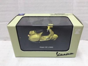 New Ray 1:32 Diecast Piaggio VESPA 125 (1960) MIB - Picture 1 of 1