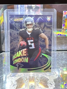 2022 PANINI ZENITH DRAKE LONDON ROOKIE PACIFIC REVOLUTION HOLO FALCONS RC - Picture 1 of 7