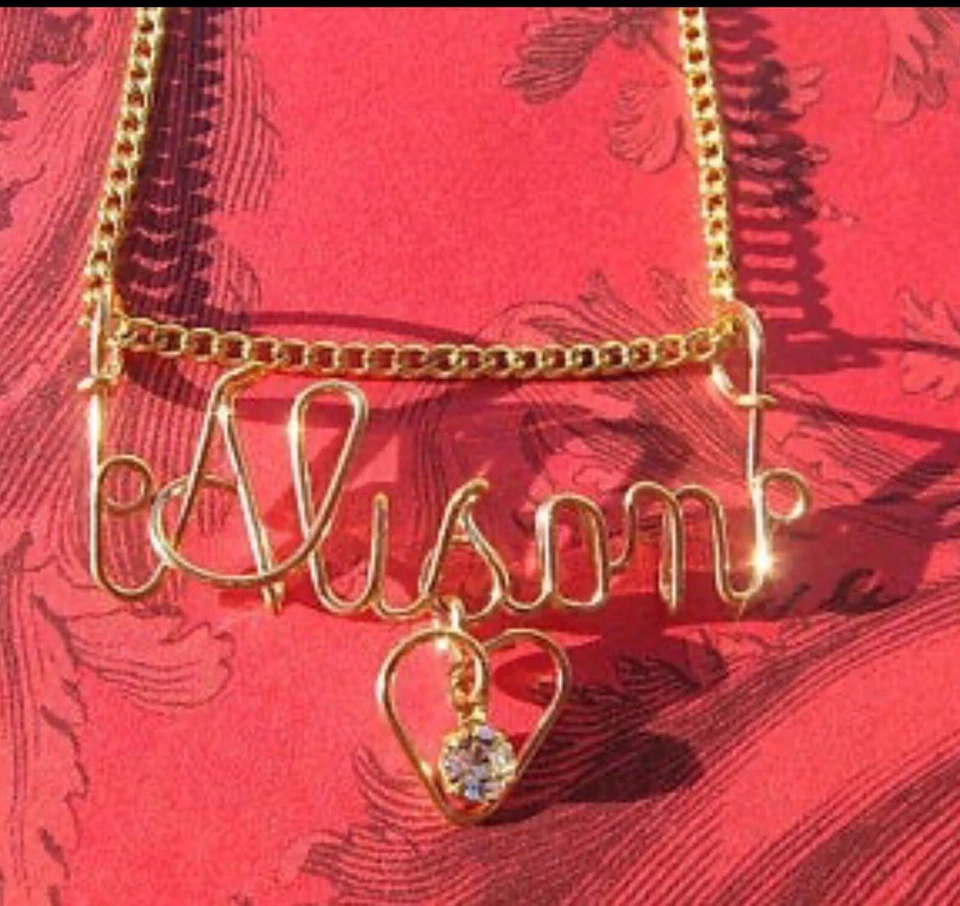 COLLAR CON NOMBRE DE ORO, Hecho para ti con amor, relleno de oro de 14kt, NUNCA deslustra Foto 1 de 1