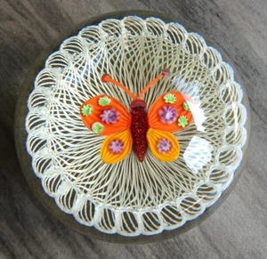 Paul Ysart Kunst Glas Schmetterling in weiß Latticino filigran Korb Briefbeschwerer - Bild 1 von 18
