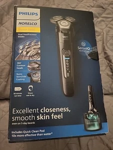 Philips Norelco Shaver Series 9400 Wet and Dry Electric Shaver, with Lift and Cu - Picture 1 of 13