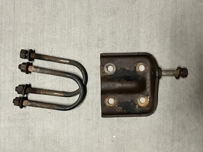 1991 GMC Syclone/Typhoon OEM Shock Lower Shock Mount Bracket Plate Pass Side - Image 1 of 4