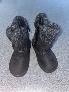 Botas de piel negra con cremallera lateral para niñas pequeñas talla 10 niño pequeño - Imagen 1 de 5